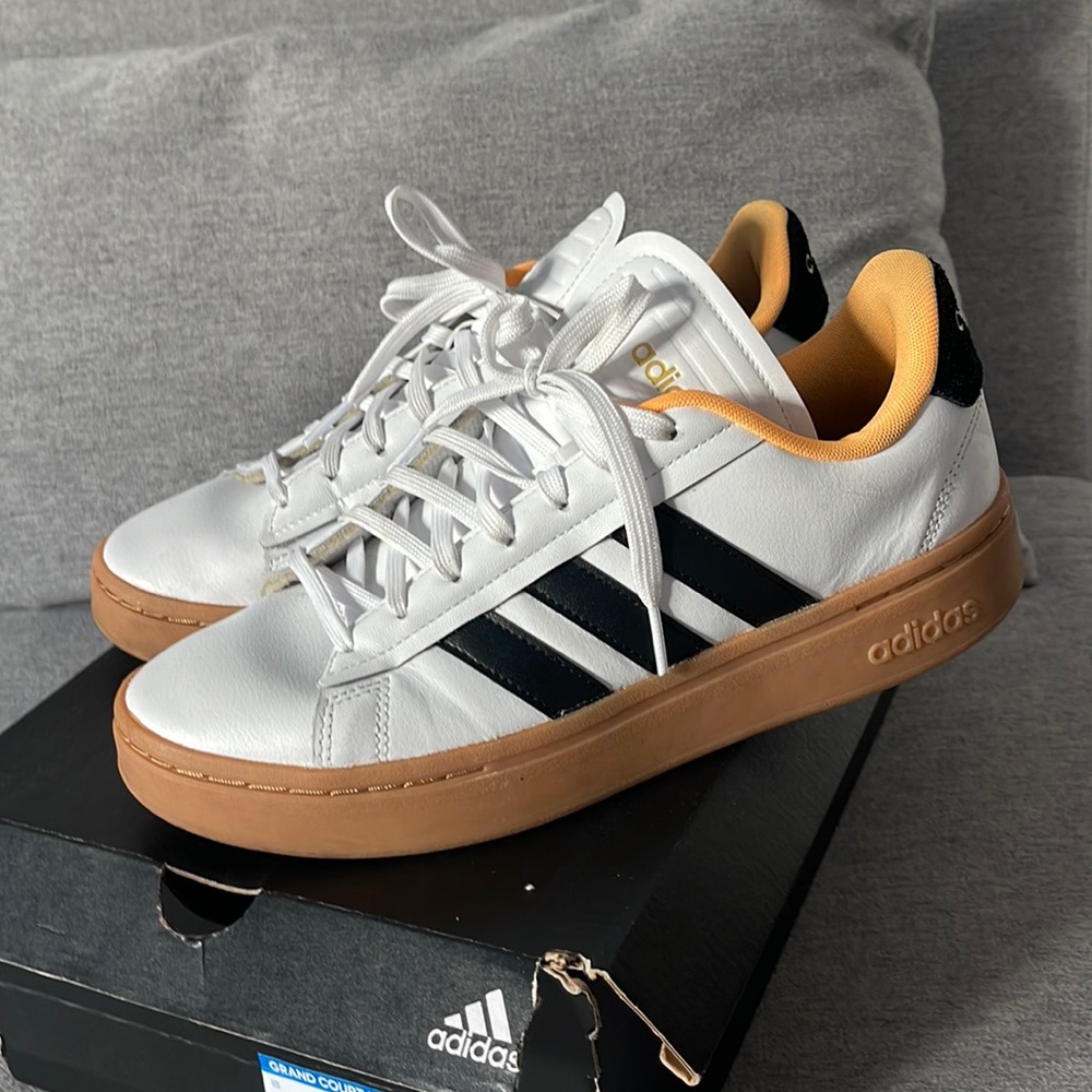 Grand Court Alpha Adidas